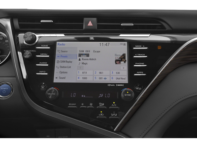 2020 Toyota Camry LE Hybrid