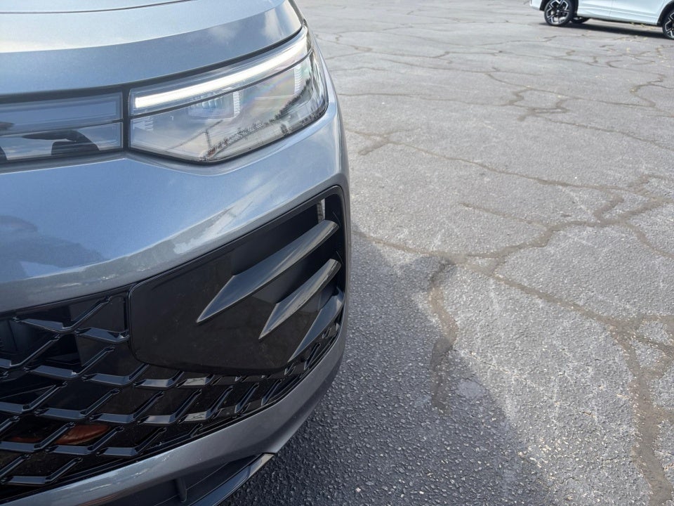 2025 Volkswagen Tiguan 2.0T SE R-Line Black