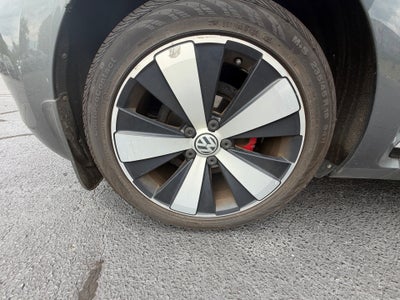 2013 Volkswagen Beetle Convertible 2.0T
