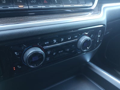 2025 Chevrolet Silverado 2500HD 4WD Crew Cab Standard Bed LT