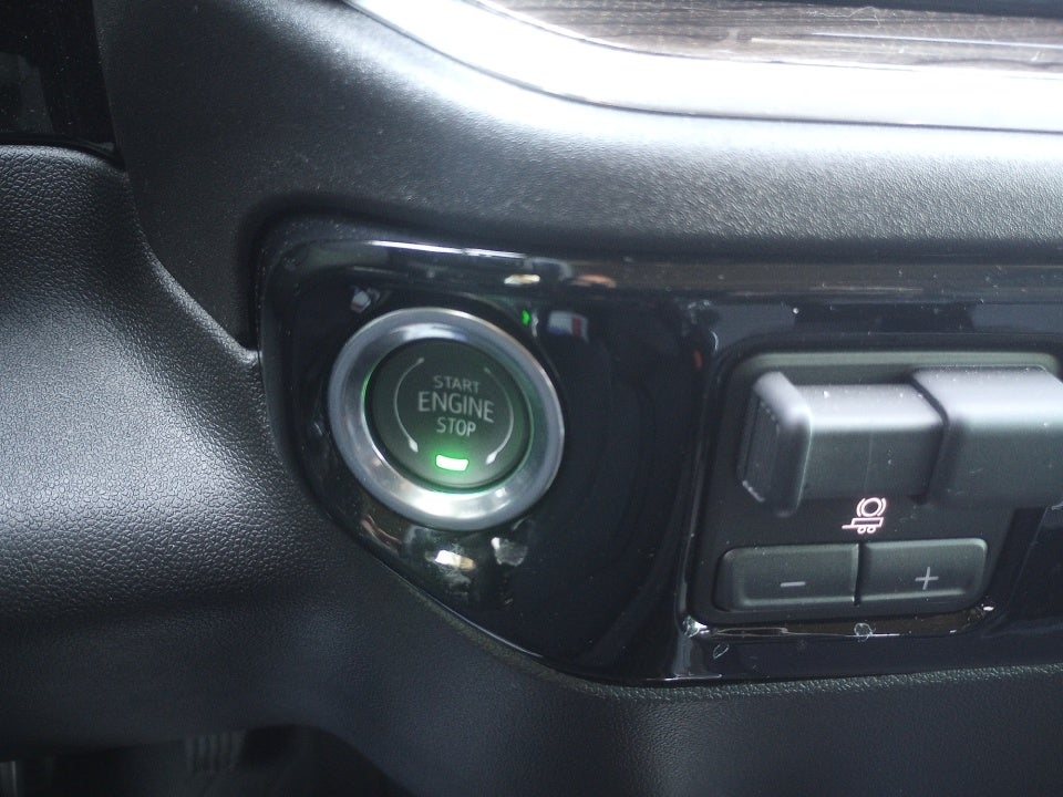 2025 Chevrolet Silverado 2500HD 4WD Crew Cab Standard Bed LT