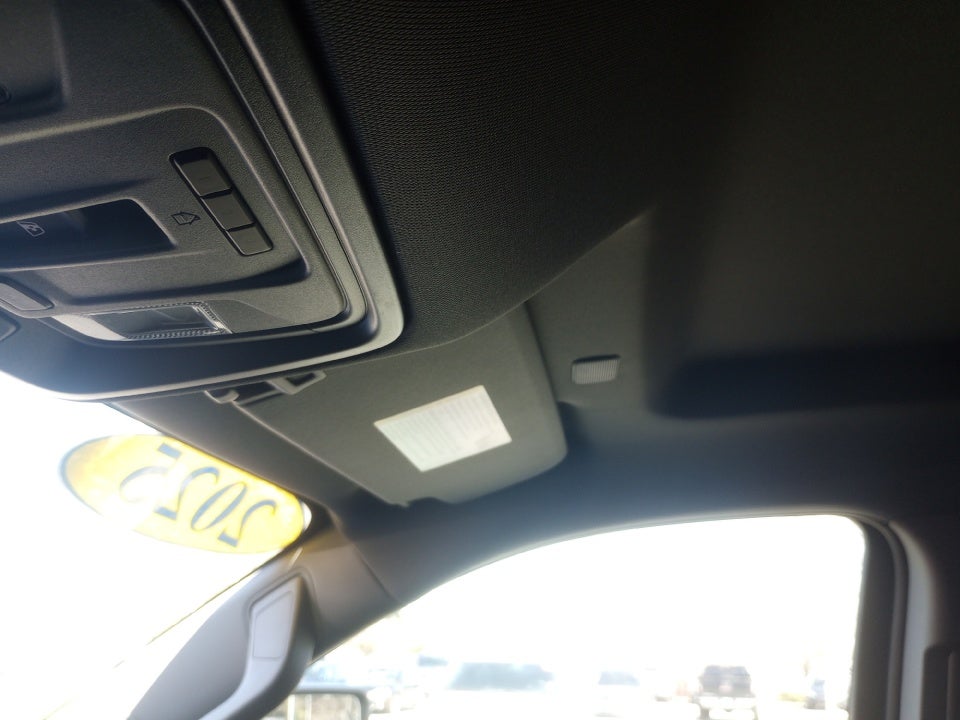 2025 Chevrolet Silverado 2500HD 4WD Crew Cab Standard Bed LT