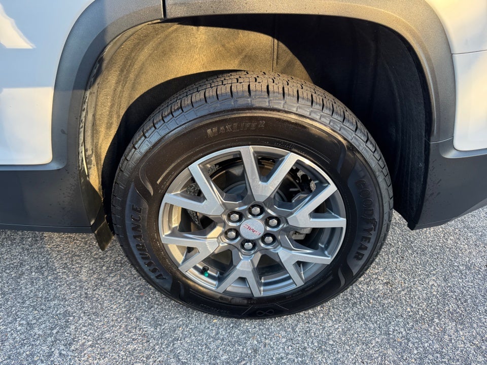 2023 GMC Acadia AWD SLT