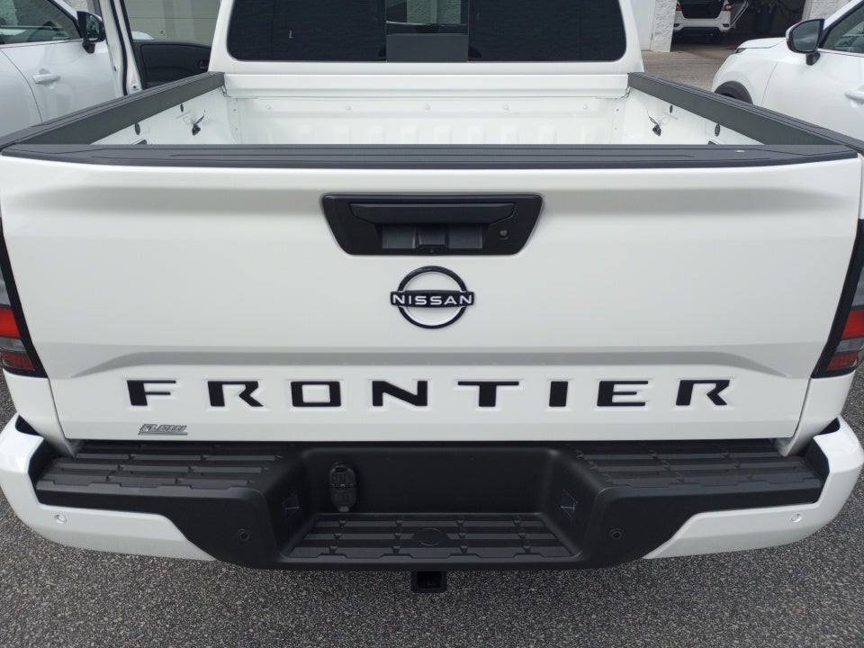 2026 Nissan Frontier Crew Cab SV 4x2