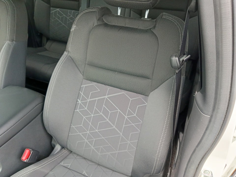 2026 Nissan Frontier Crew Cab SV 4x2