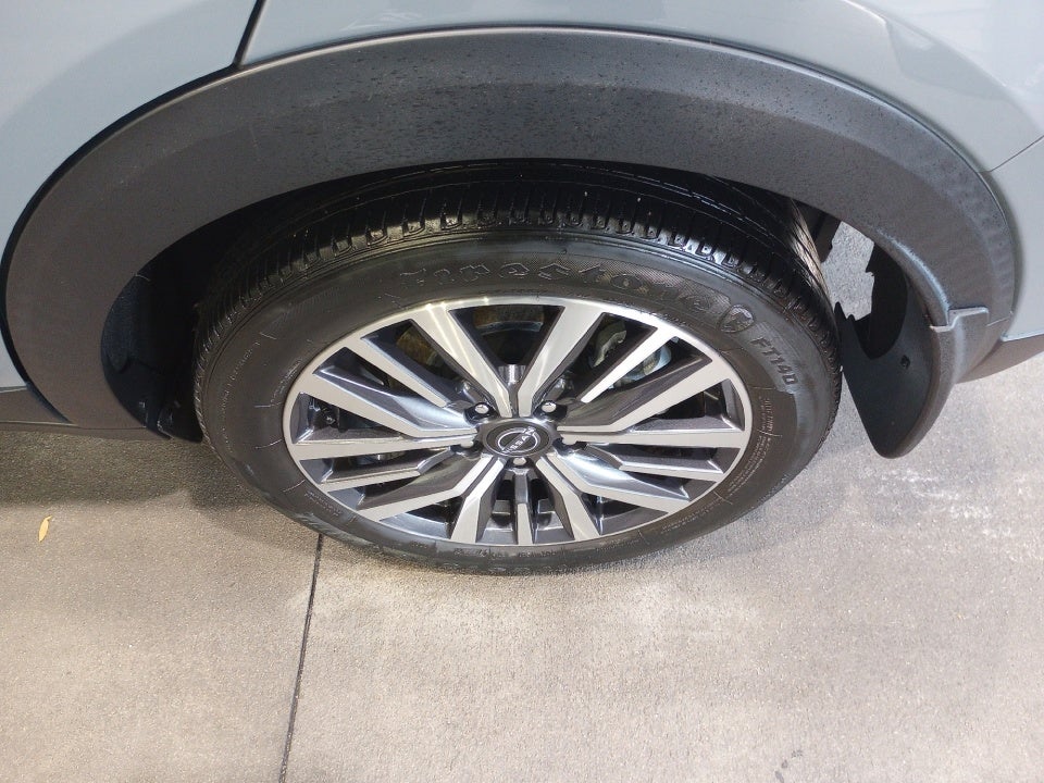 2023 Nissan Kicks SV Xtronic CVT