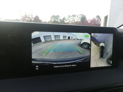 2025 Nissan Kicks SR FWD