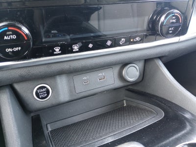 2021 Nissan Rogue SV FWD