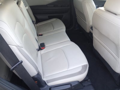 2022 Nissan Pathfinder SL 2WD