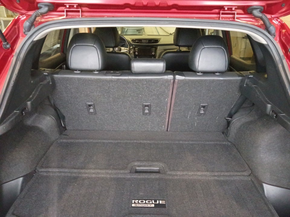 2020 Nissan Rogue Sport SV FWD Xtronic CVT