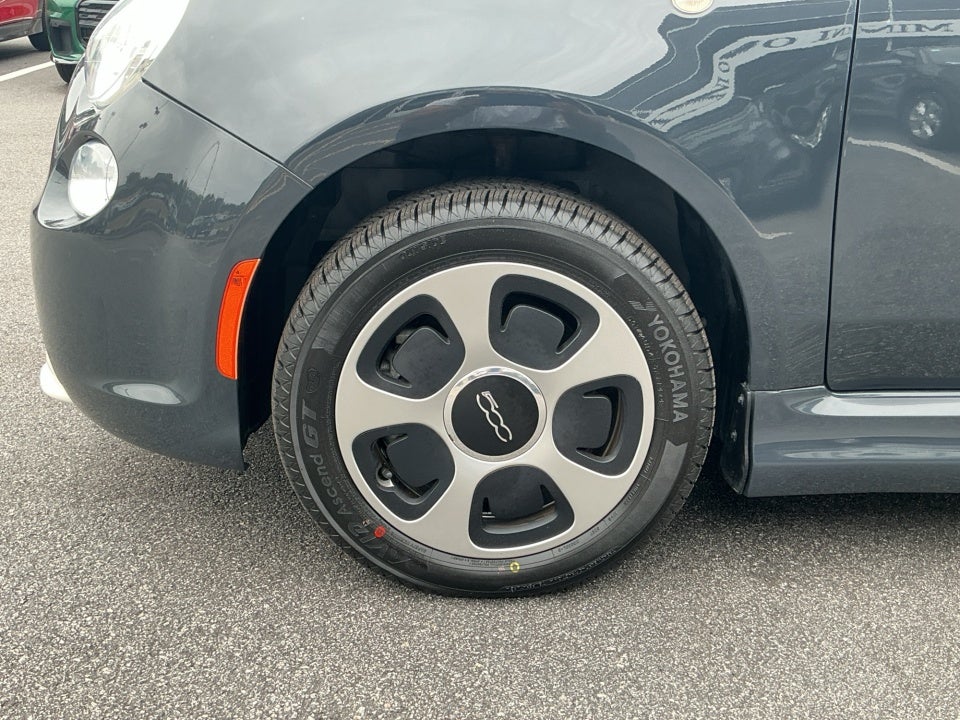2016 FIAT 500e Battery Electric