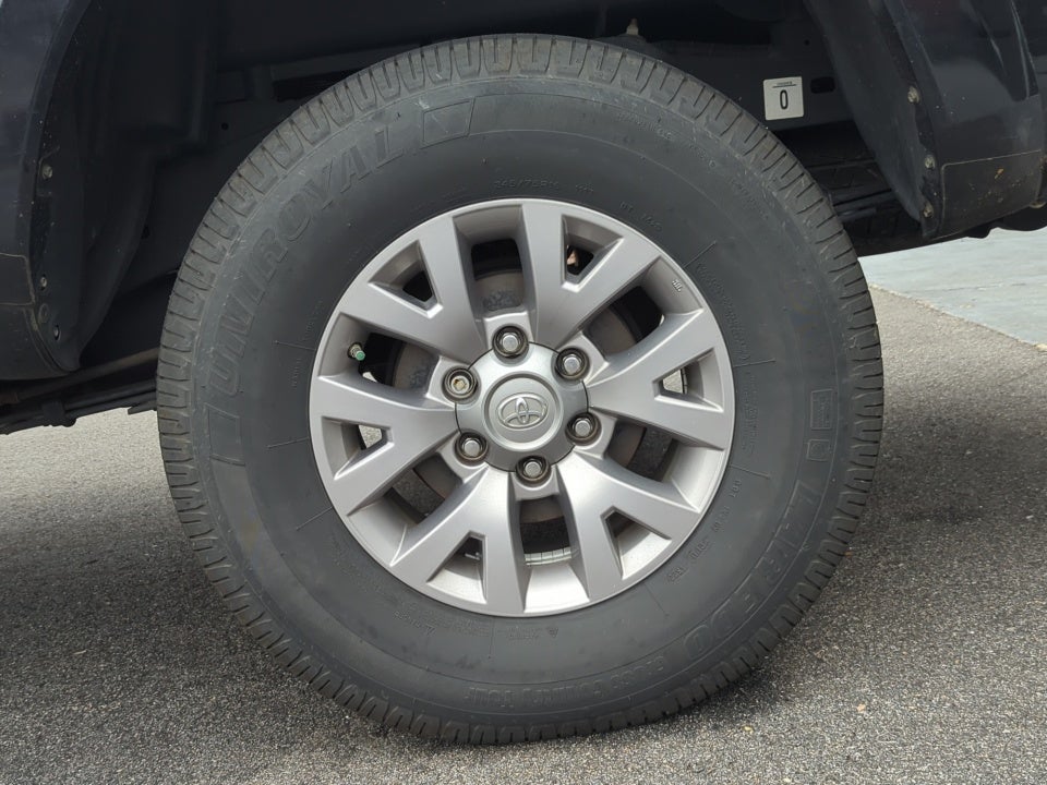 2017 Toyota Tacoma SR5 V6