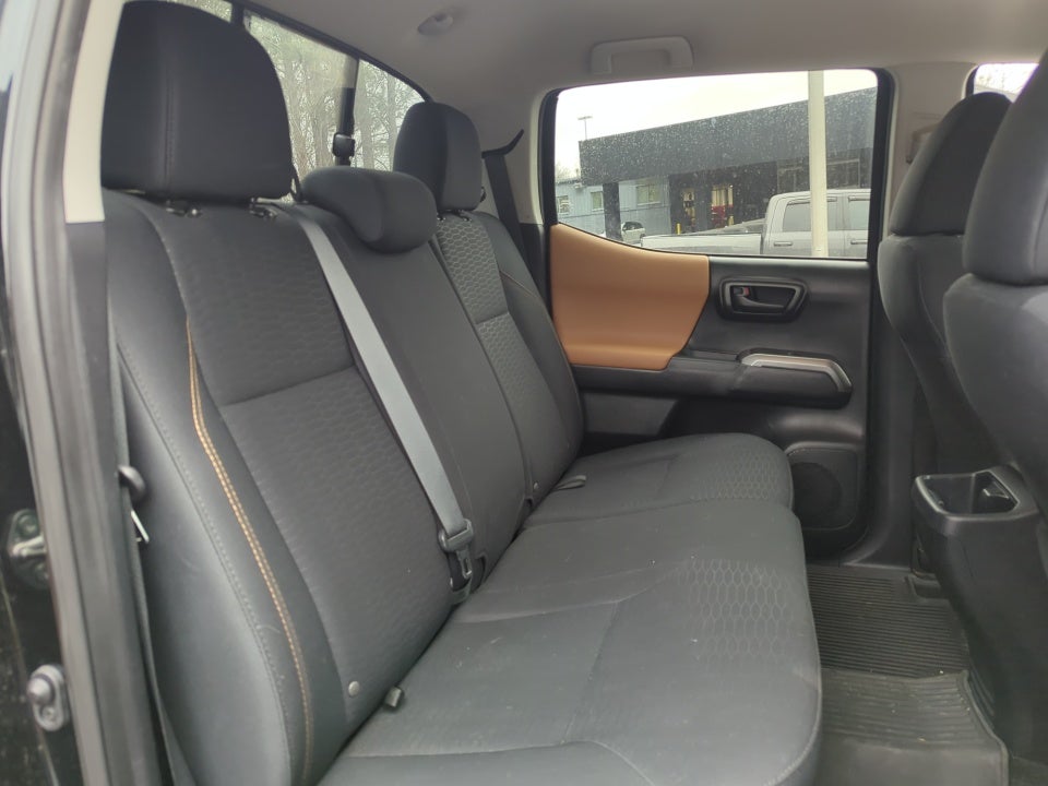 2017 Toyota Tacoma SR5 V6