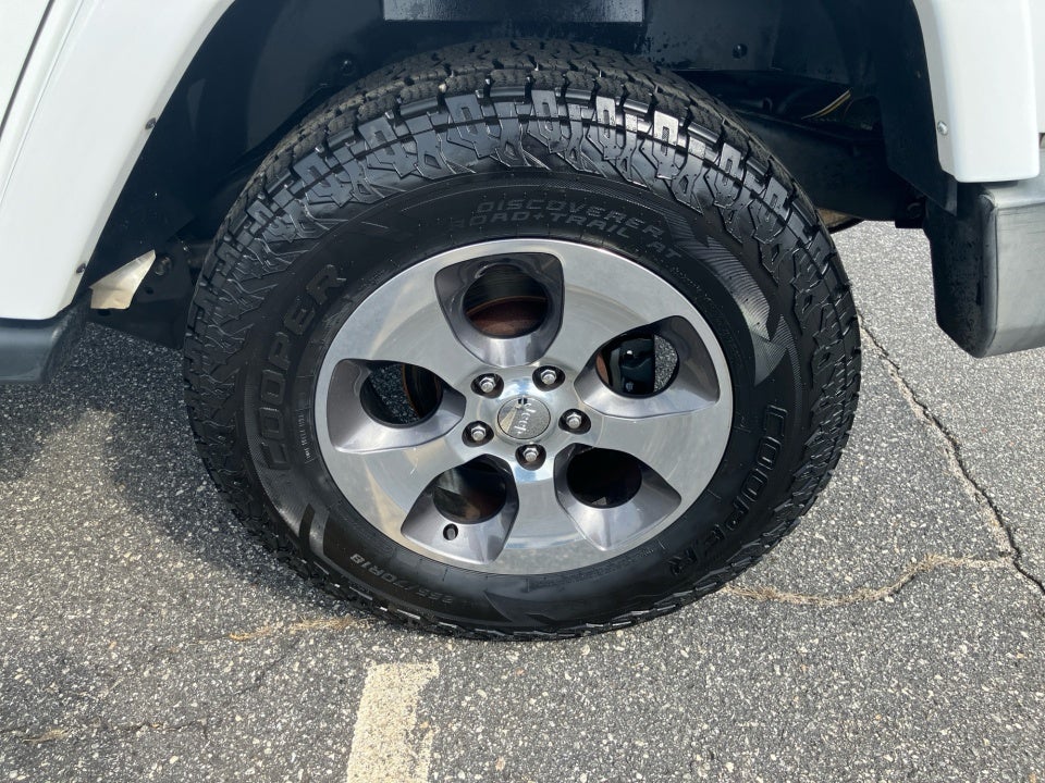 2017 Jeep Wrangler Unlimited Sahara 4x4