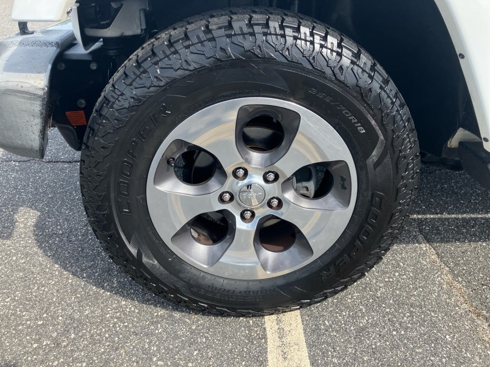 2017 Jeep Wrangler Unlimited Sahara 4x4