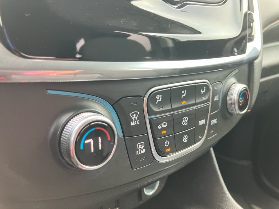 2020 Chevrolet Traverse FWD LS