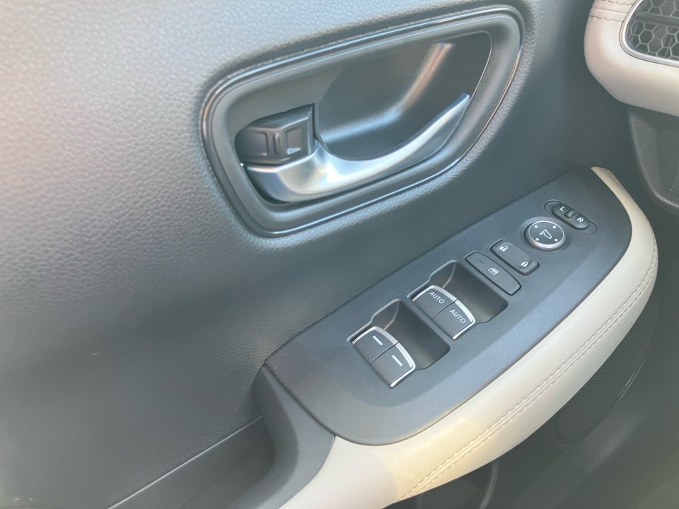 2026 Honda HR-V 2WD EX-L