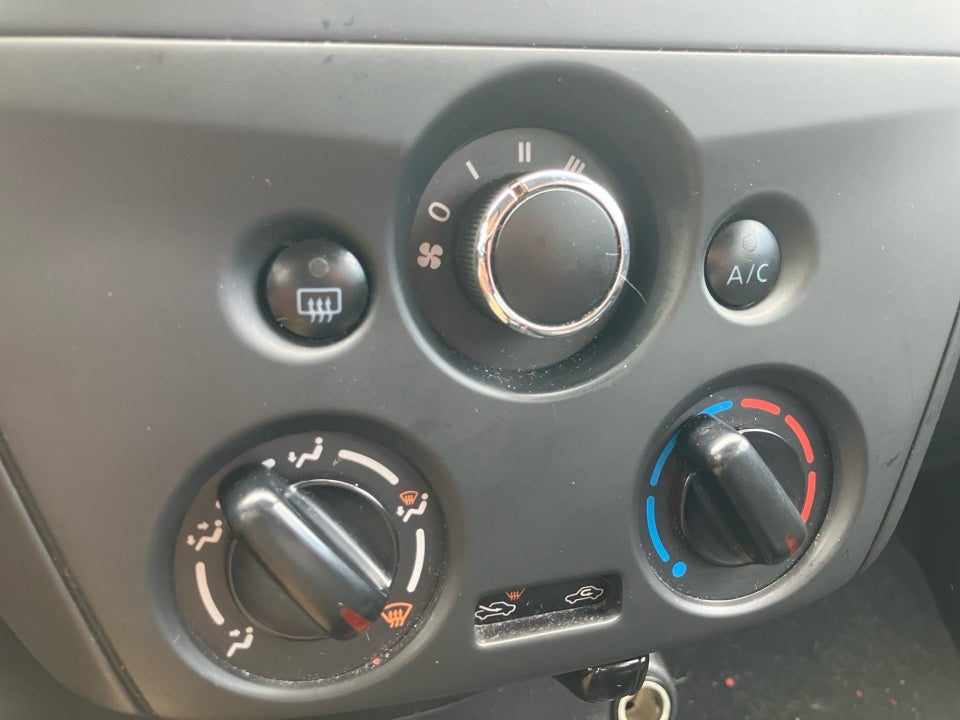 2018 Nissan Versa 1.6 S