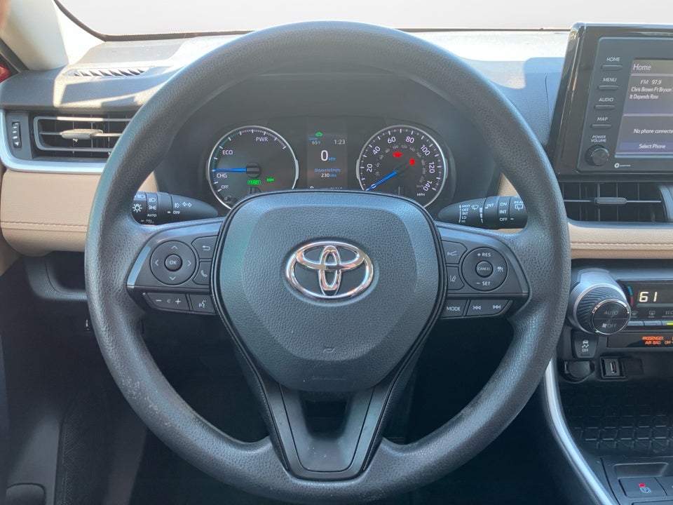 2021 Toyota RAV4 Hybrid XLE