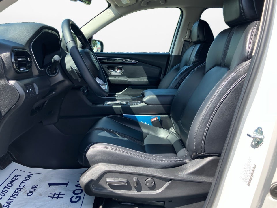 2025 Honda Pilot Touring