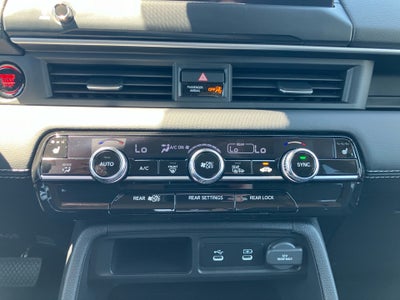 2026 Honda Pilot Touring Blackout