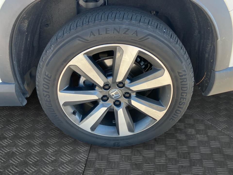2025 Honda Pilot Touring