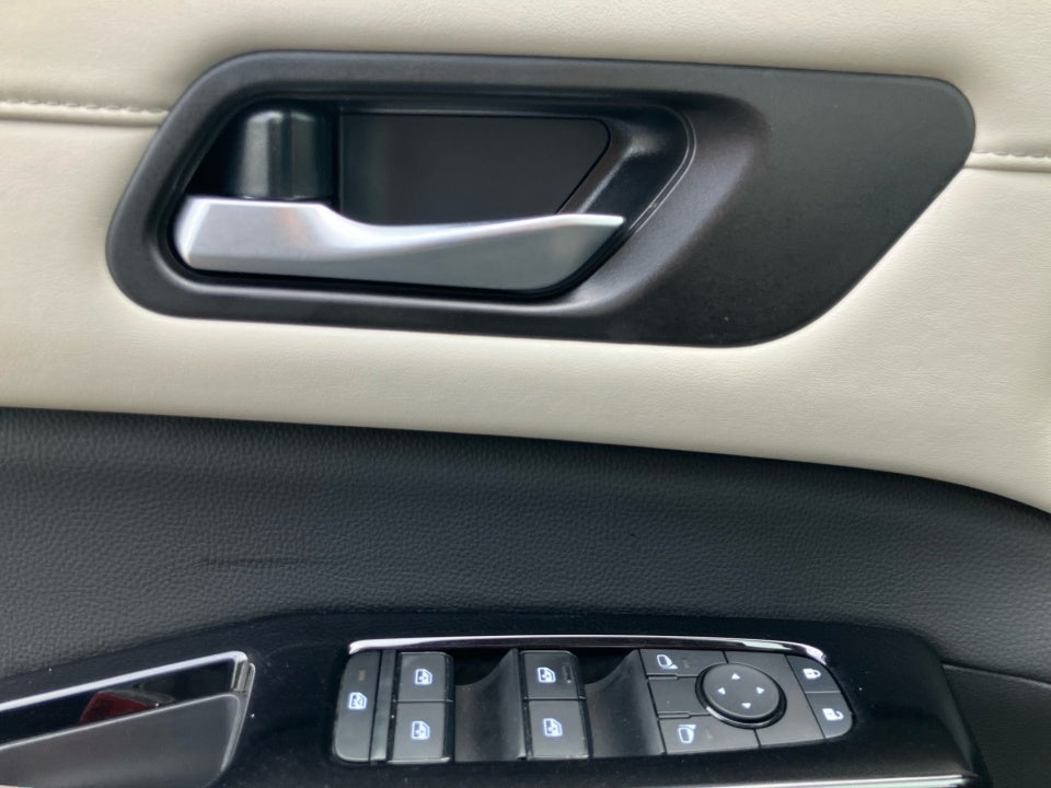 2024 Nissan Pathfinder SL 4WD