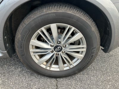 2018 INFINITI QX80 AWD