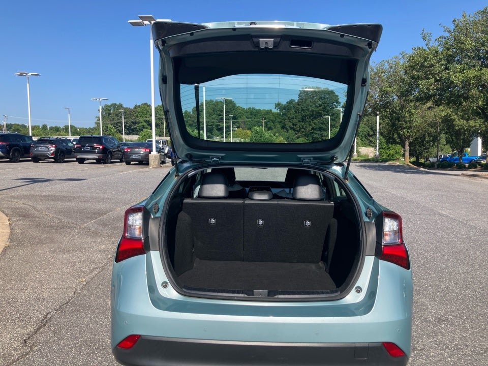 2019 Toyota Prius XLE