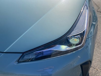 2019 Toyota Prius XLE