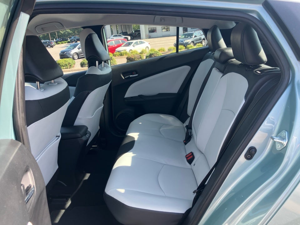 2019 Toyota Prius XLE