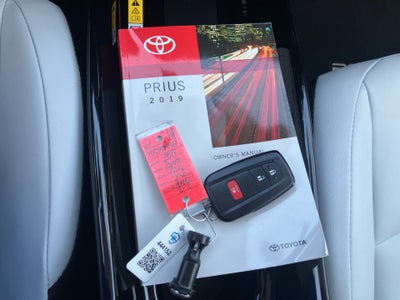 2019 Toyota Prius XLE