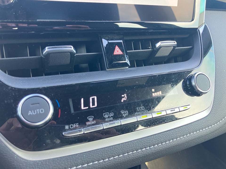 2023 Toyota Corolla Hatchback SE