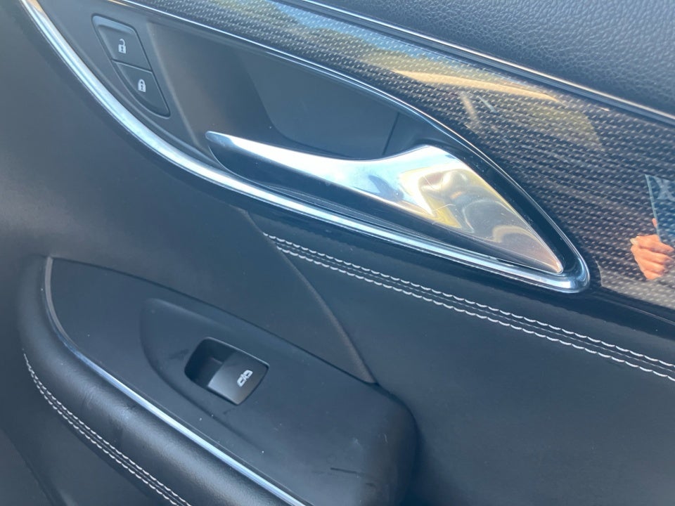 2023 Buick Envision Essence FWD