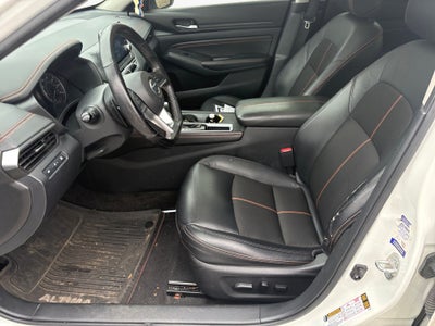 2022 Nissan Altima SR FWD