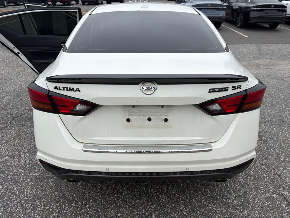 2022 Nissan Altima SR FWD