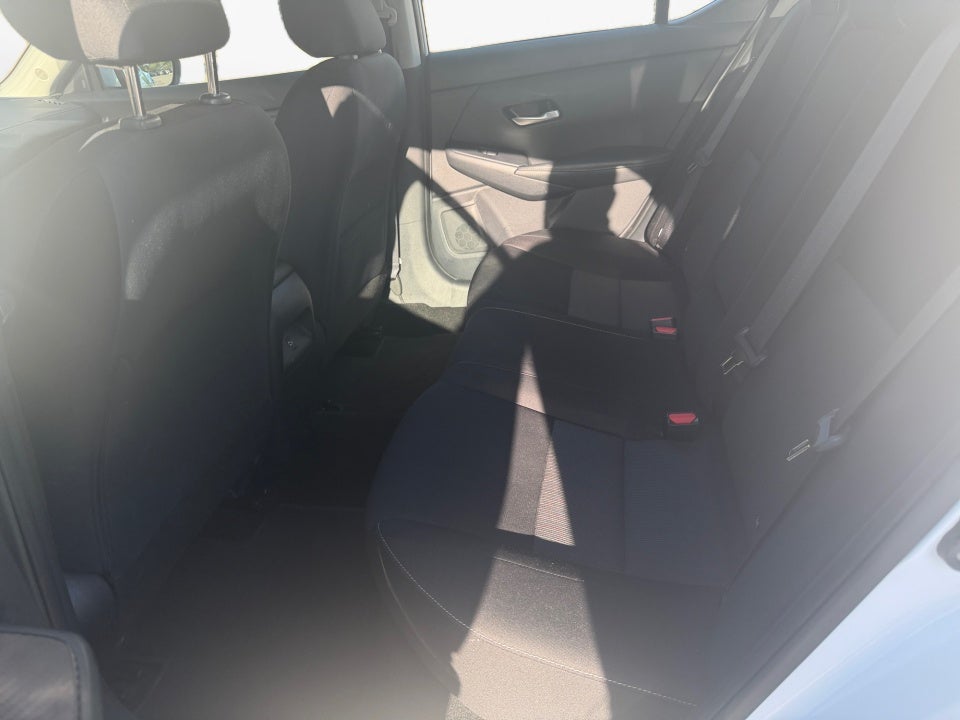 2022 Nissan Sentra SV Xtronic CVT