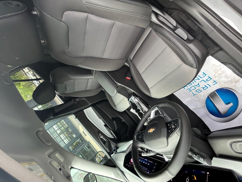 2025 Chevrolet Trax FWD LT