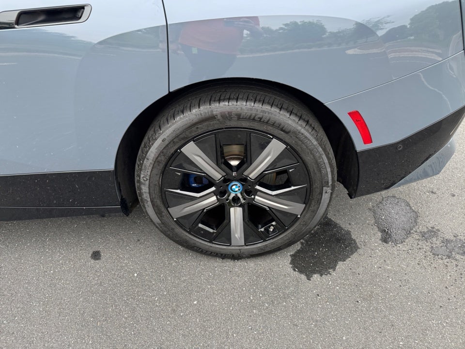 2023 BMW iX xDrive50
