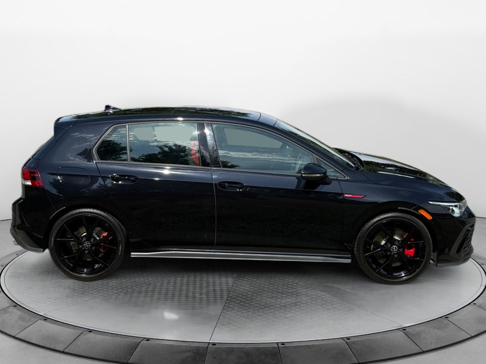 2024 Volkswagen Golf GTI 380 SE