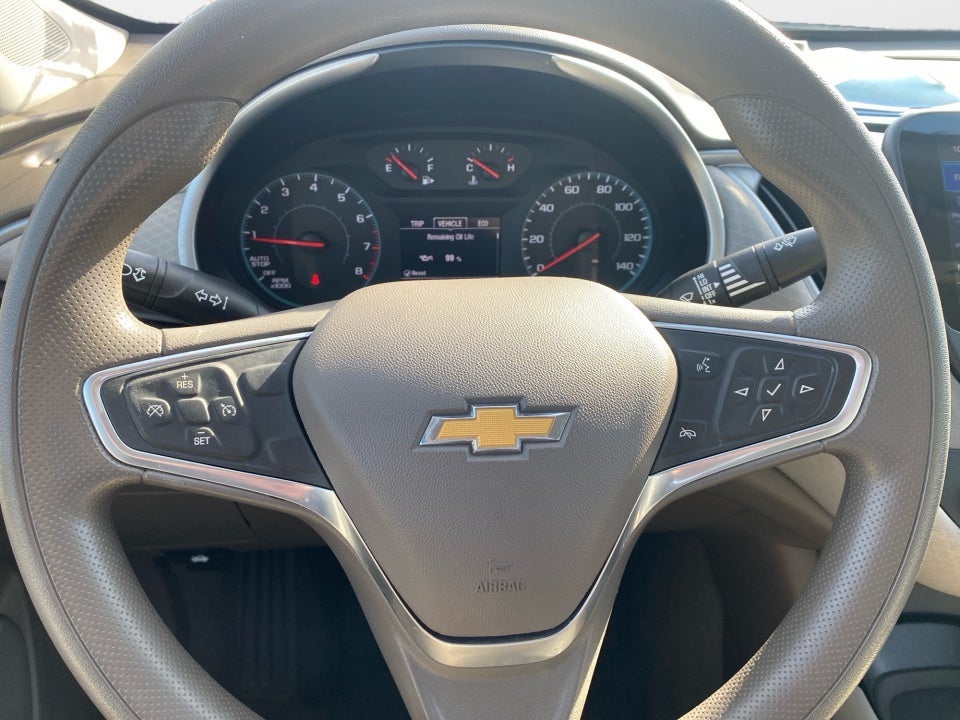 2022 Chevrolet Malibu FWD LS