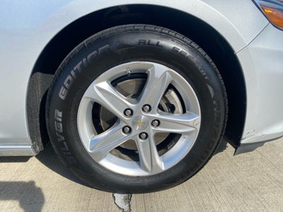 2022 Chevrolet Malibu FWD LS