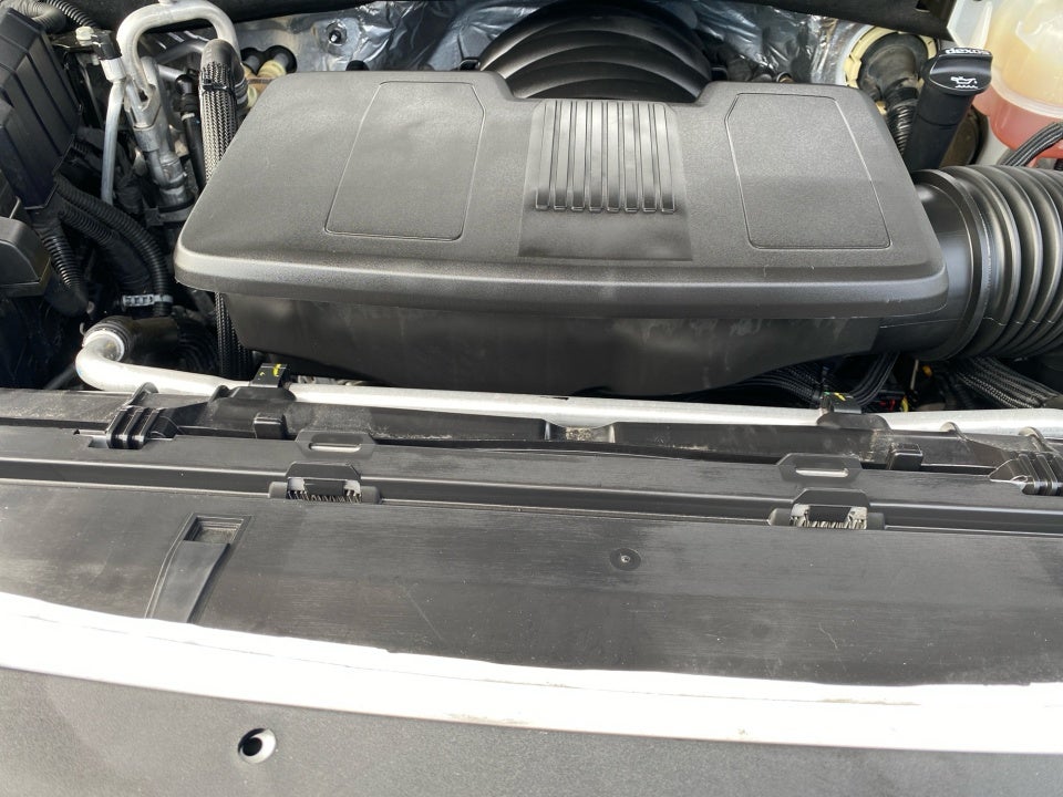 2023 Chevrolet Suburban 2WD Premier