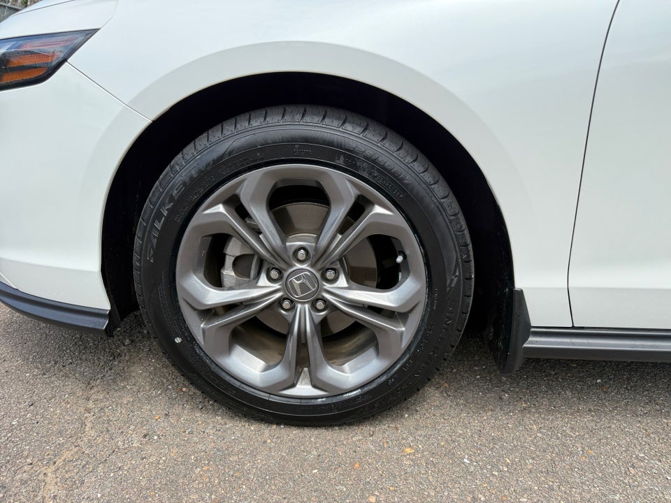 2024 Honda Accord Sedan EX