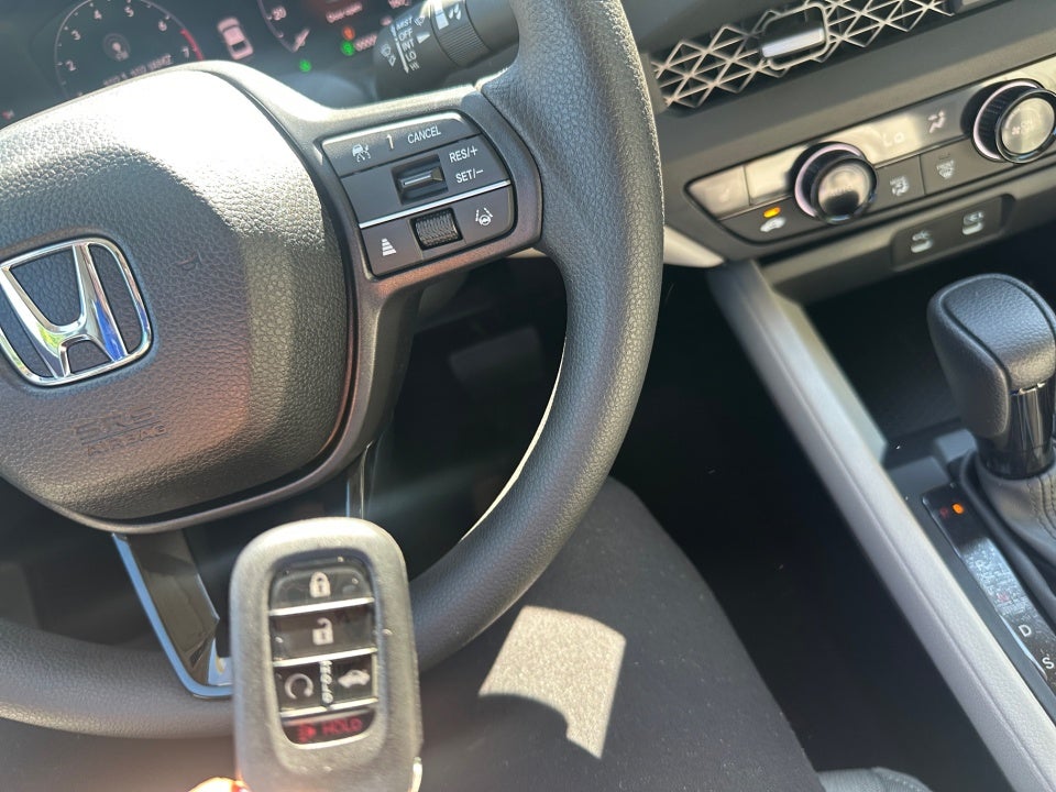 2025 Honda Accord Sedan SE