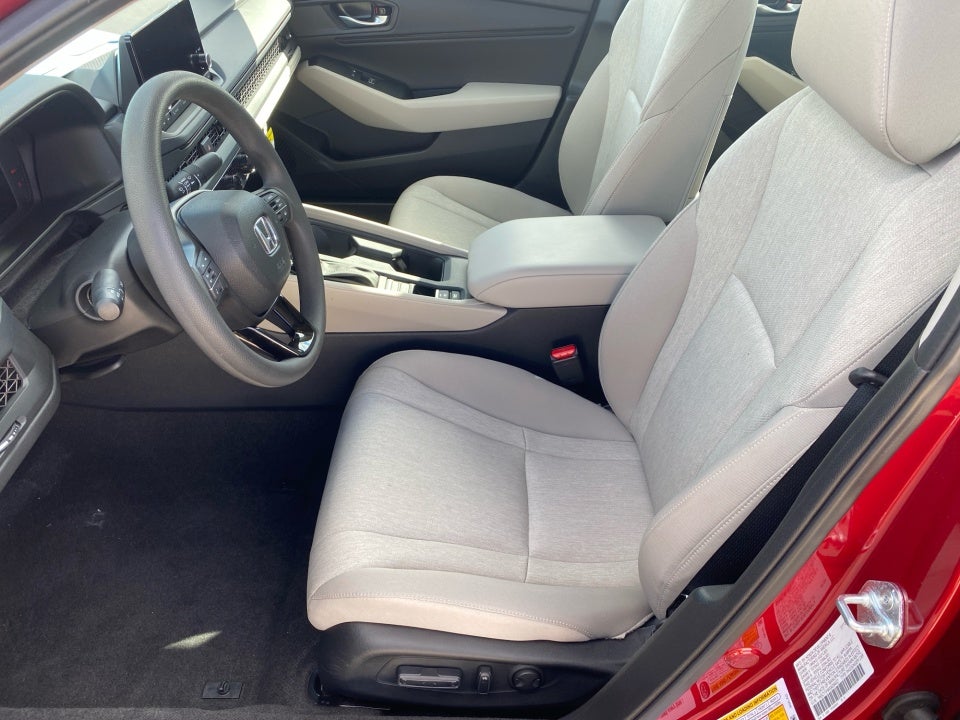 2025 Honda Accord Sedan SE