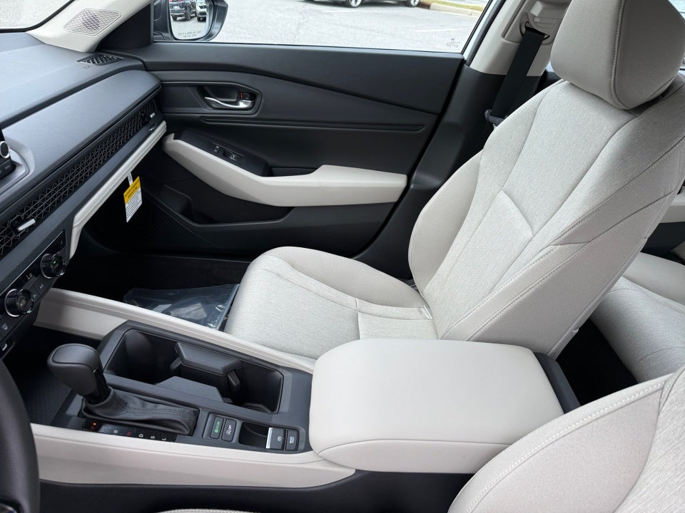 2025 Honda Accord Sedan SE