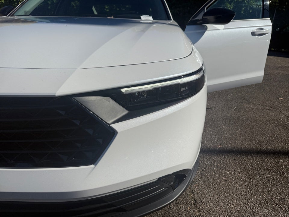 2025 Honda Accord Sedan SE