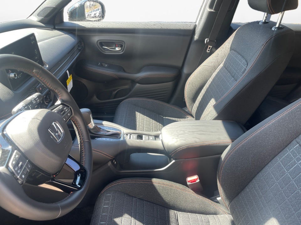 2026 Honda HR-V 2WD Sport