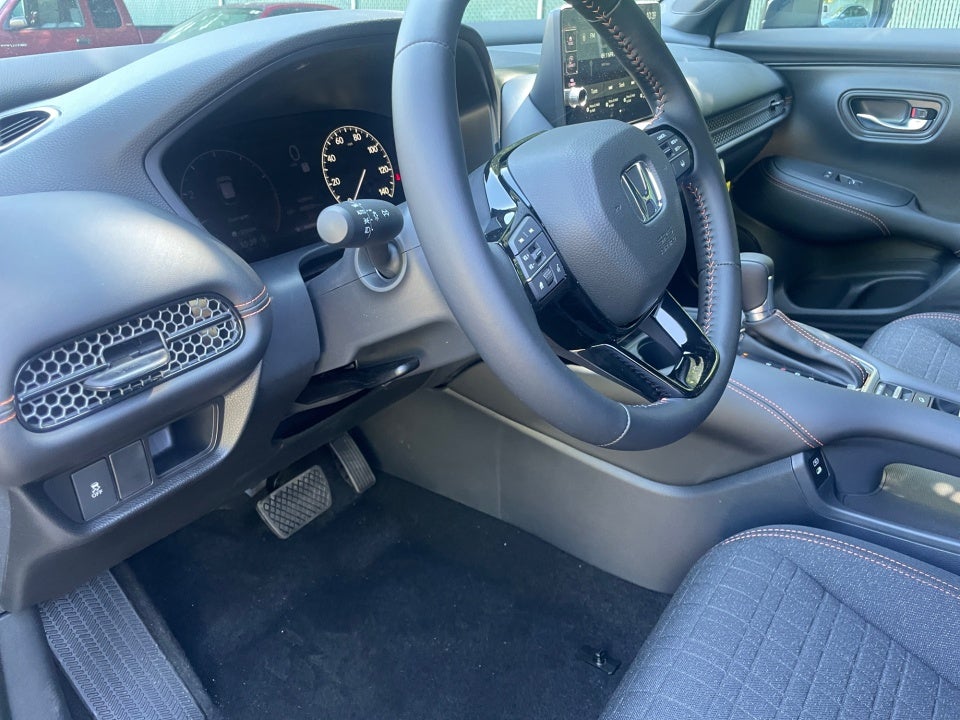 2026 Honda HR-V 2WD Sport